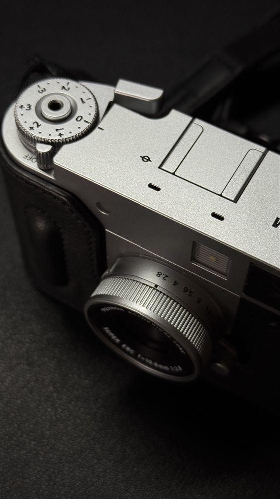 Fujifilm x half prata