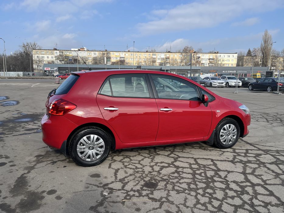 Toyota auris 1.6 2007 тойота ауріс автомат