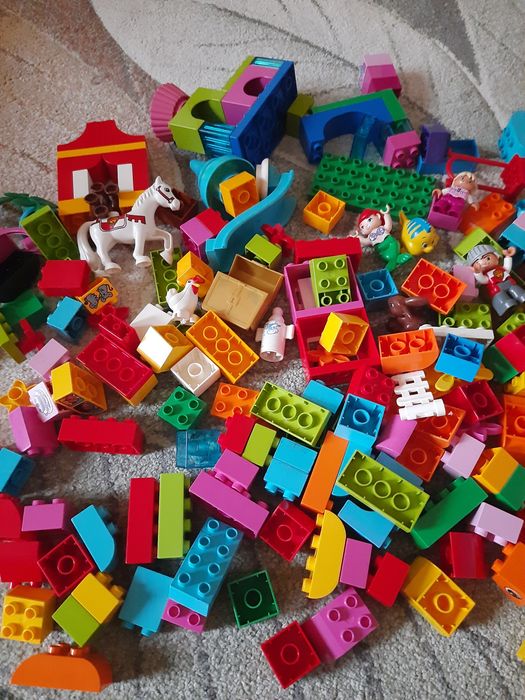 Lego Duplo różne zestawy ponad 200 klockow