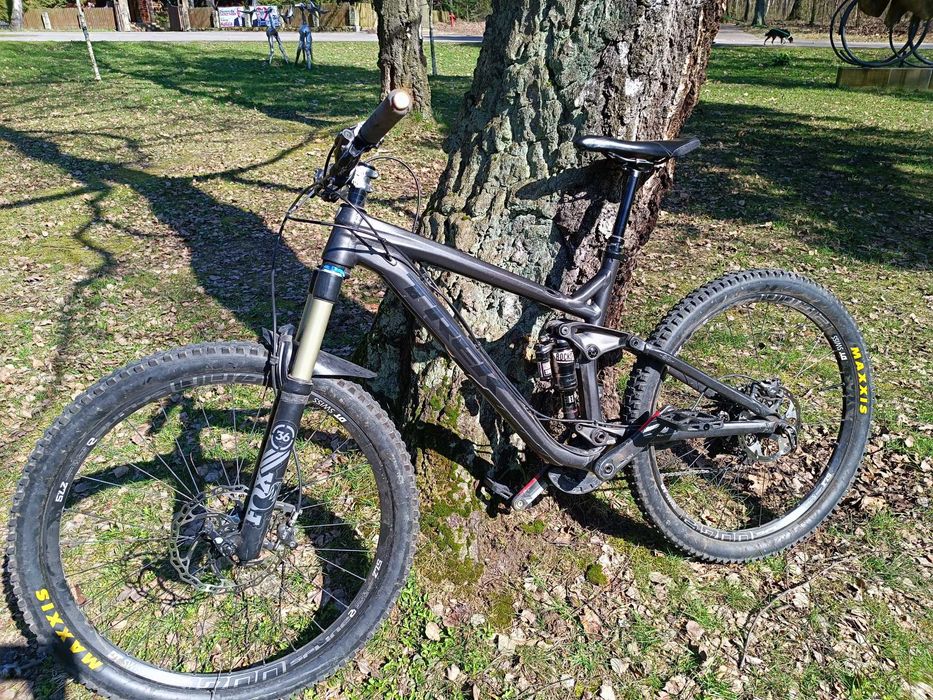 Trek Slash 9, rozmiar M, koła 27,5 ; rower enduro, all-mont, 2017 rok