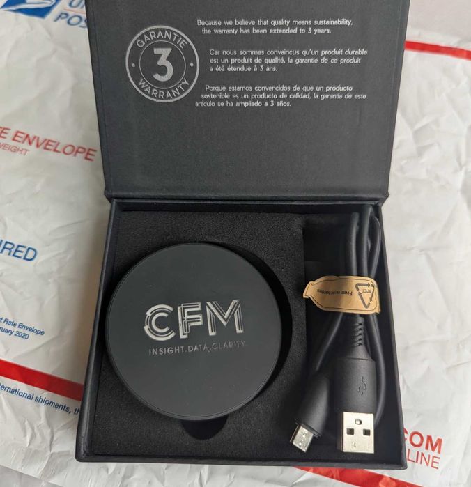 з США Нові Бездротова швидка зарядки 10 15 W вт  UAG ATT CFM