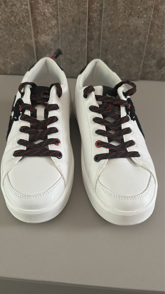 Desigual buty tenisówki trampki  r.39 Miki Mause