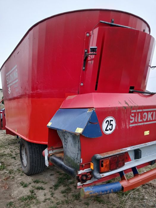 Wóz Paszowy Paszowóz SILOKING Tył Wysyp