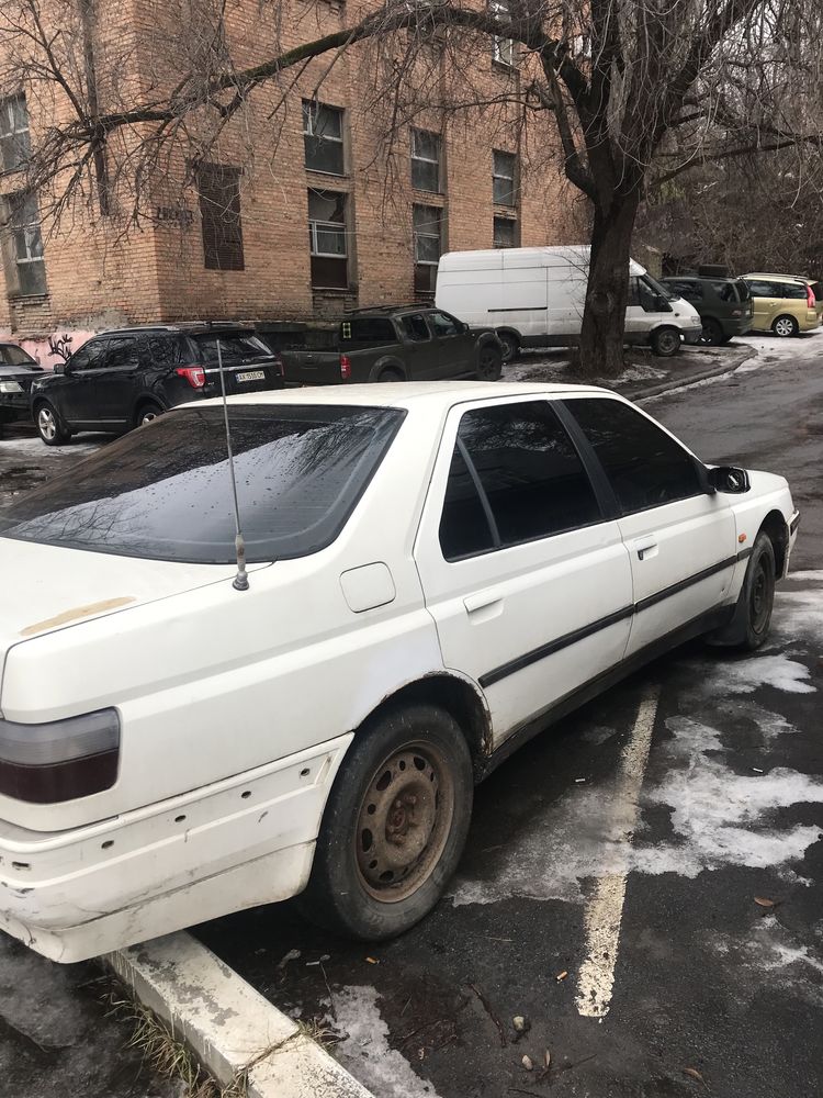 Продам Peugeot 605