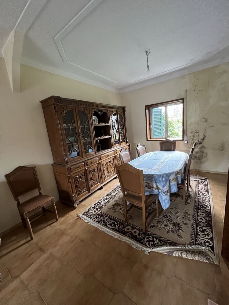 Movel de sala mais mesa e cadeiras