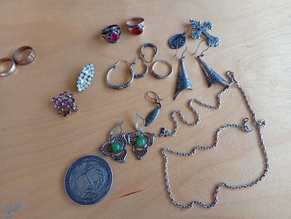 Продам серебряные серьги, советы