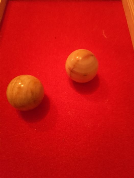 Шары из оникса  диаметром 2 см
