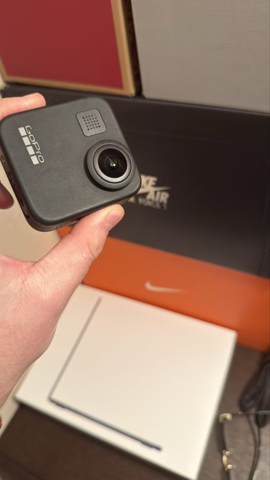 Продаю екшин камеруGo pro 360