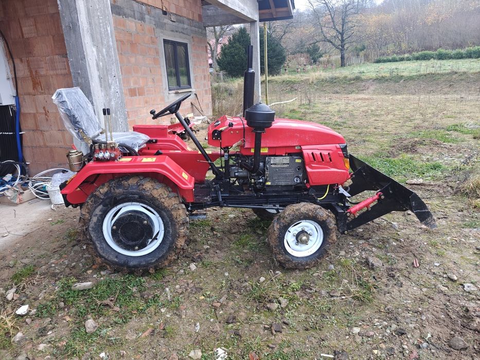 Ciągnik japoński chiński. Glebogryzarka 120cm mini traktor
