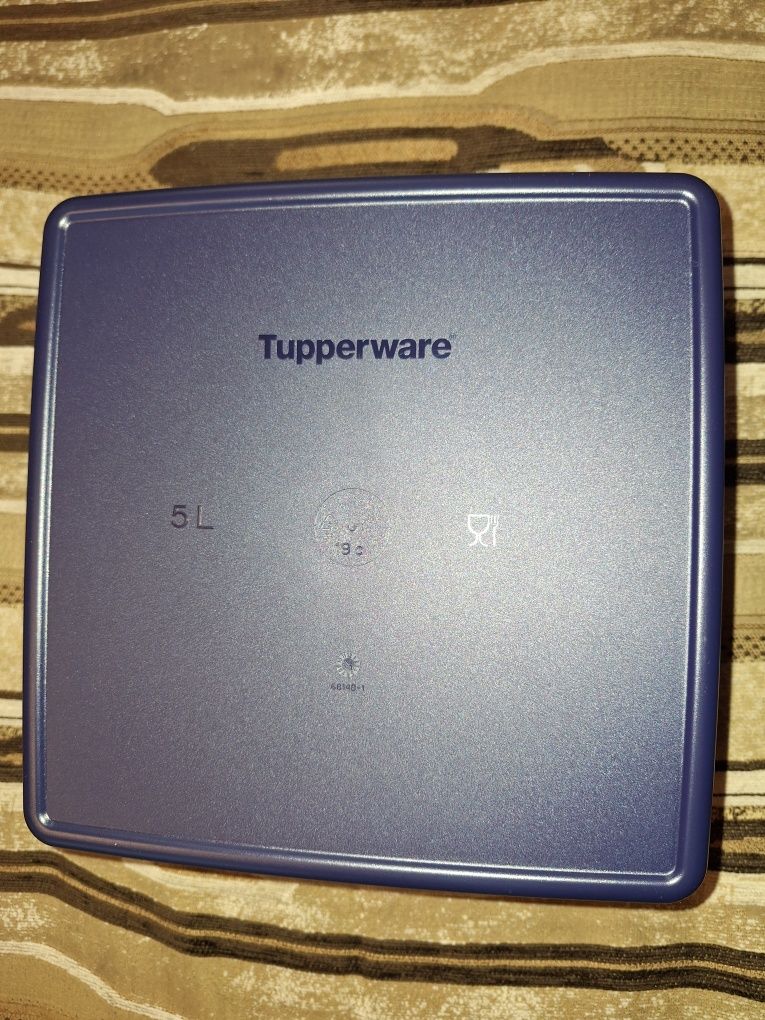 Tupperware Pojemnik Quatro 5L Nowy