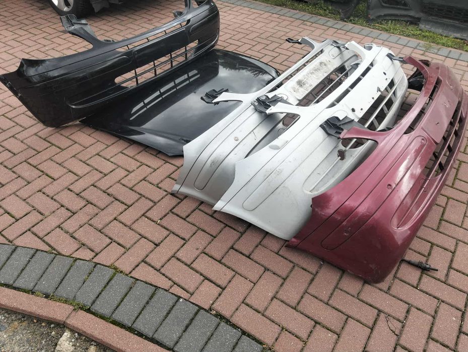 Mercedes Vito w639 błotnik srebrny czarny i inne zderzak maska pas