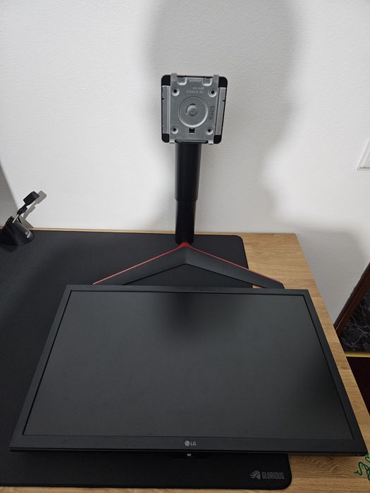 Monitor LG 24gl650-B 144hz