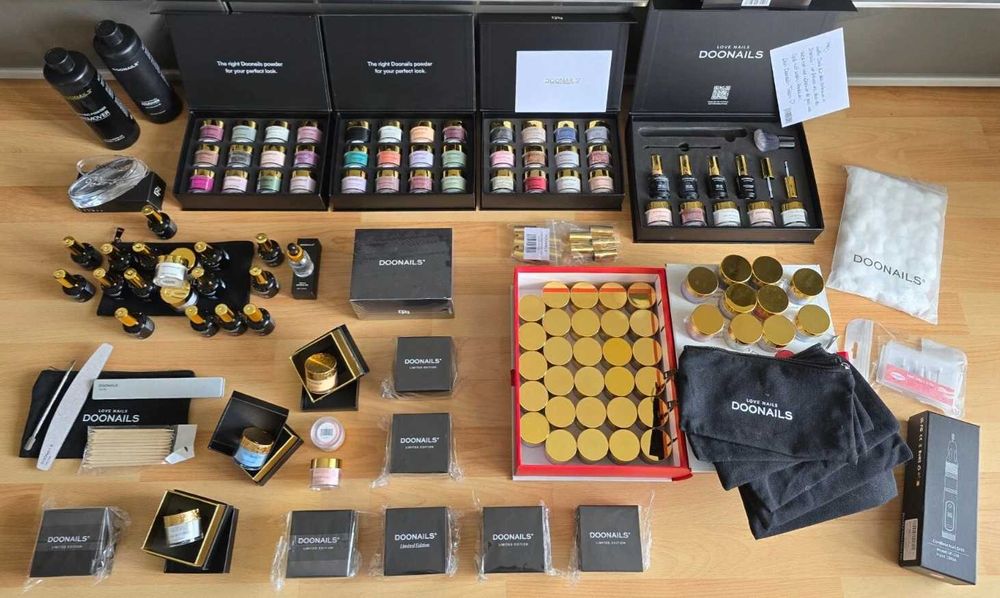 Likwidacja Sklepu Manicure Spodnie Maski do włosów Figurki Części