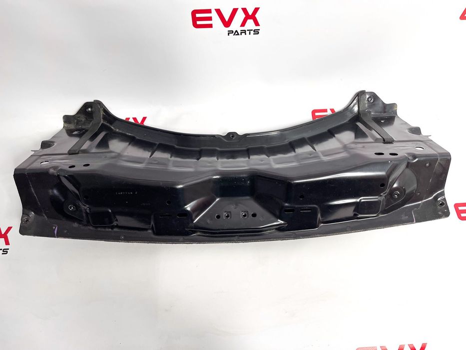 Задня панель Tesla Model Y 20-25 чорна