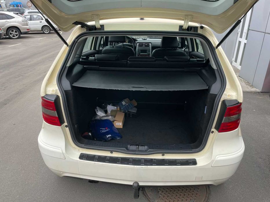 Mersedes B-class 180