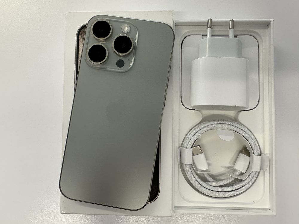 IPhone 15 Pro 128GB (bez blokad ) dowolna sieć