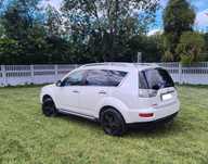 Mitsubishi Outlander II, 2.0 Mivec Benzyna, przebieg - 150 tys, 2011 r