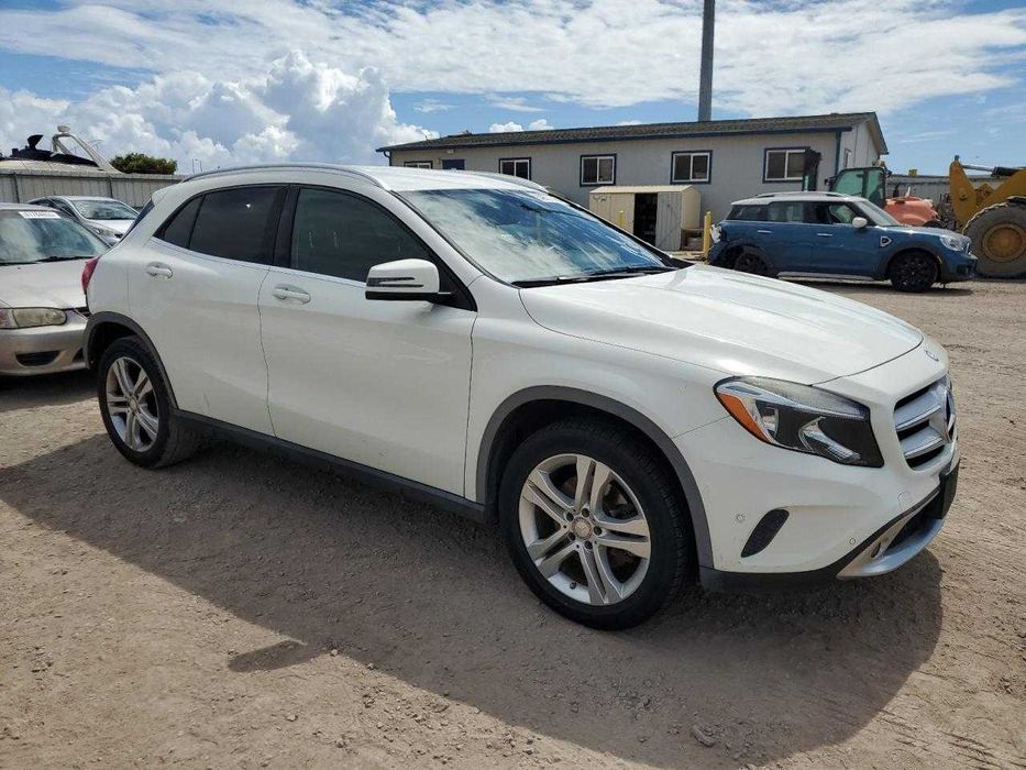 2016 Mercedes-Benz GLA 250