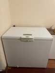Zamrazarka Whirlpool.