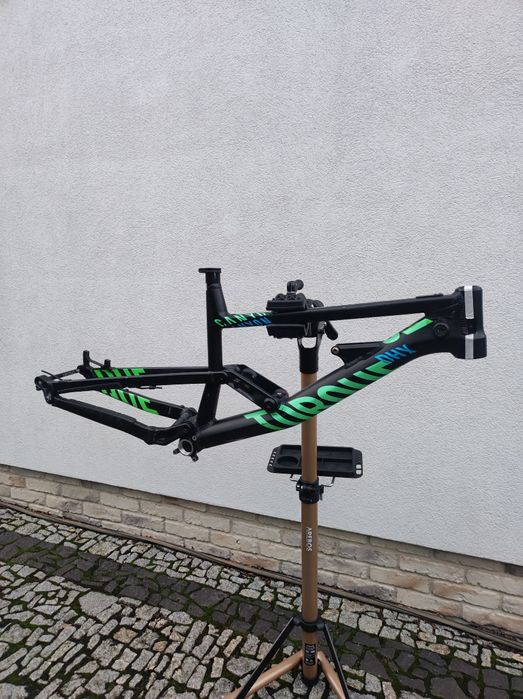 Rama Canyon torque DHX rozm L dh fr