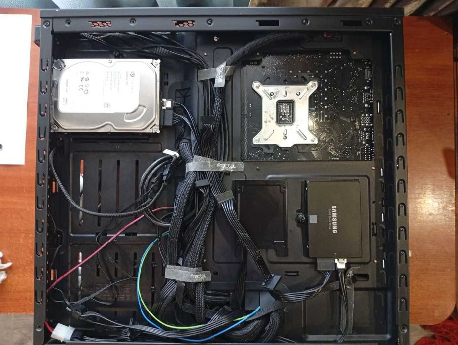 Продам ігровий системний блок.