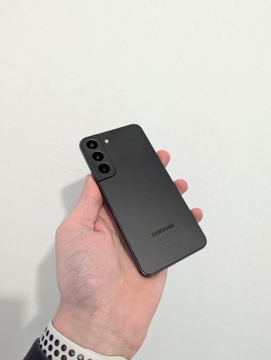 Samsung s22 Black 8/128gb Neverlock