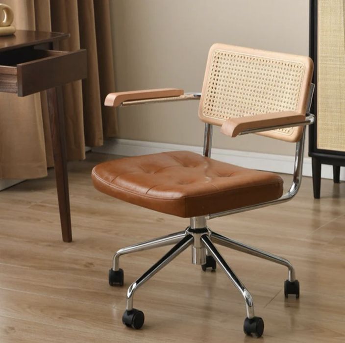 Krzesło biurowe retro rattanowe obrotowe – Amazon