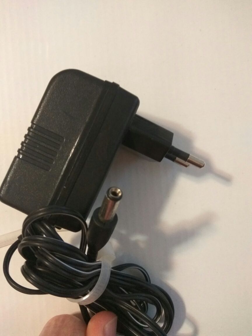 Блок живлення зарядка 4,5 V 1000mA Intertek4,5V 1A