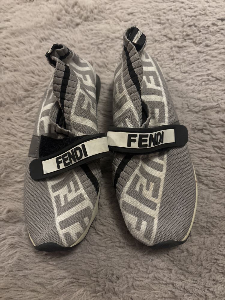 Buty damskie Fendi rozmiar 36