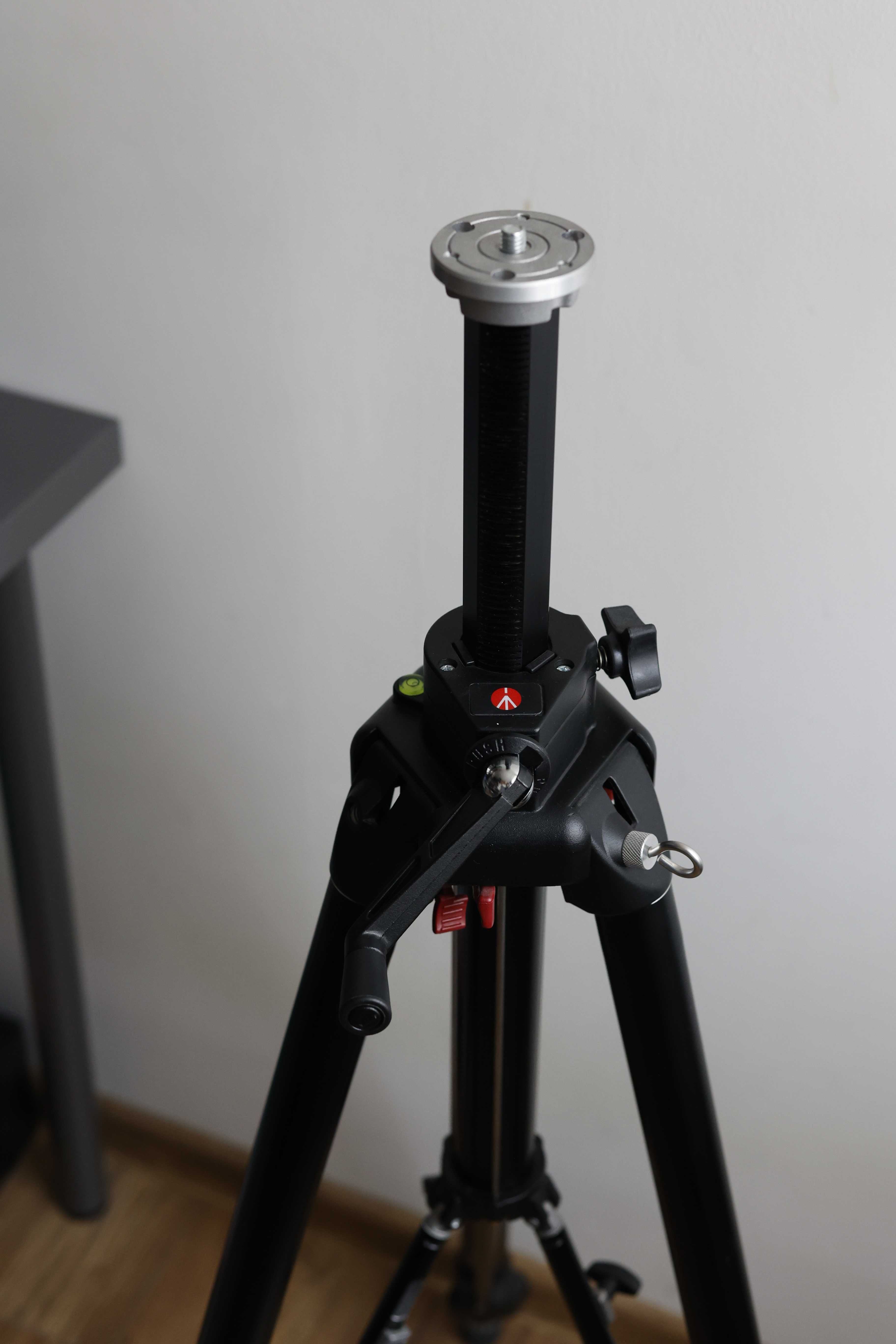 Statyw MANFROTTO 058B Triaut