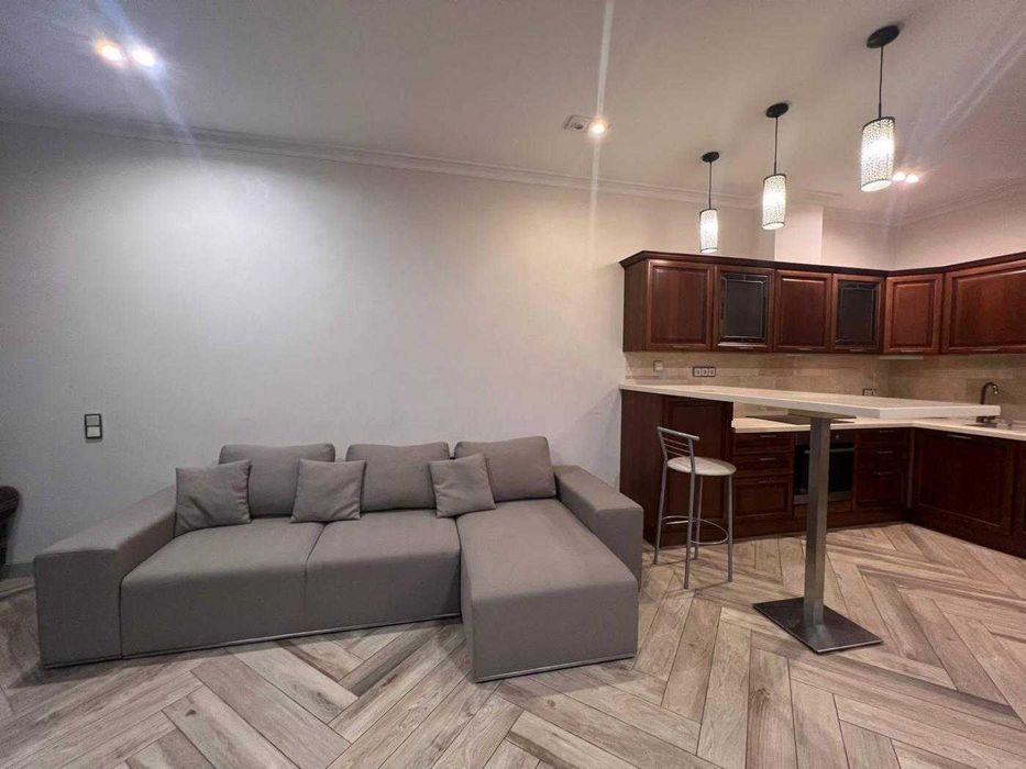 Оренда квартири 117 м.кв, вул. Антоновича 131, ЖК Парк-холл Горький