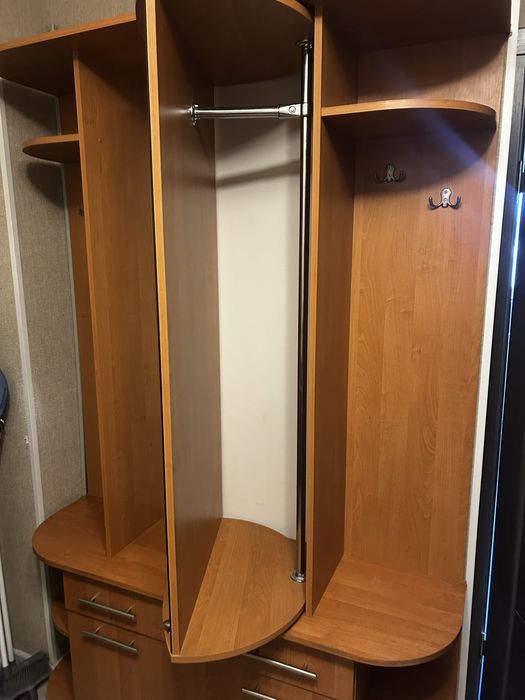 Шафа в прихожу меблі для дому