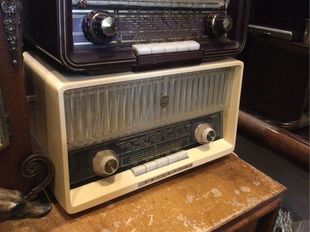 Stare radio Philips,antyk,zabytek,starocie