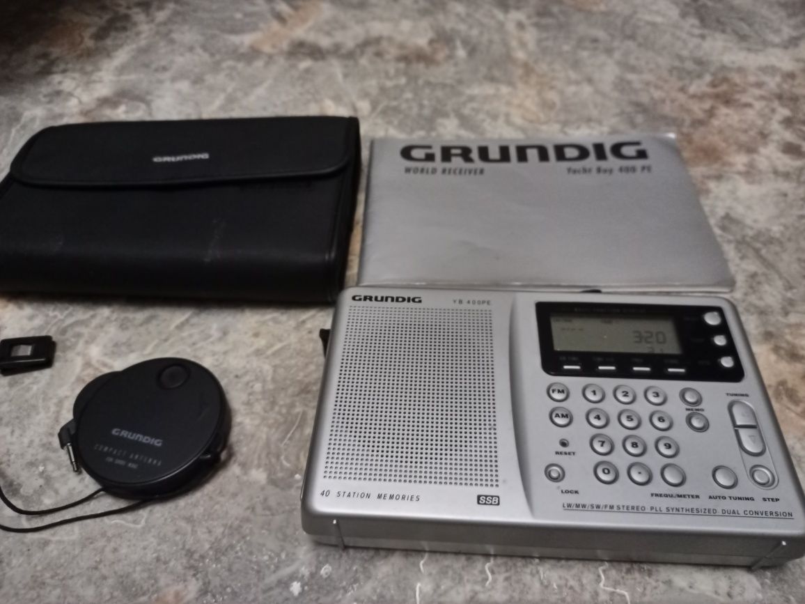 GRUNDIG YB-400 : Всеволновый,двойного преобразования, SSB