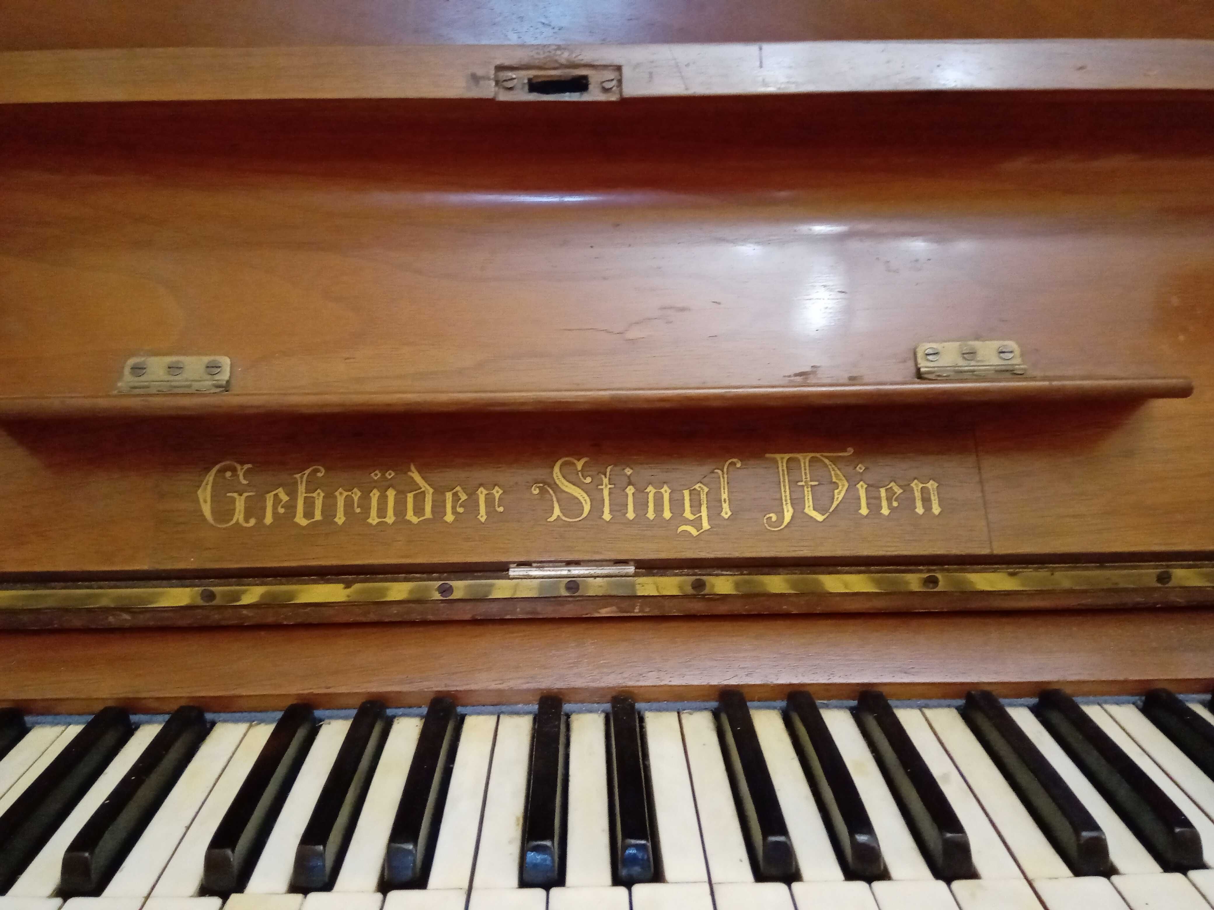 Антикварне піаніно "Gebruder Stingl Wien" (Австрія)