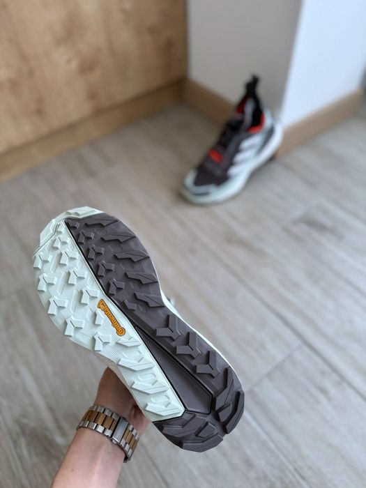 Жіночі трекінгові кросівки Adidas Terrex GZ0687 Оригінал! 38-40р