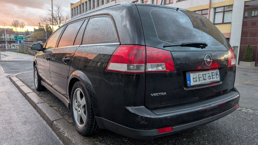 Opel Vectra C  2.0 T + LPG  6bieg manual  ładny 264tkm