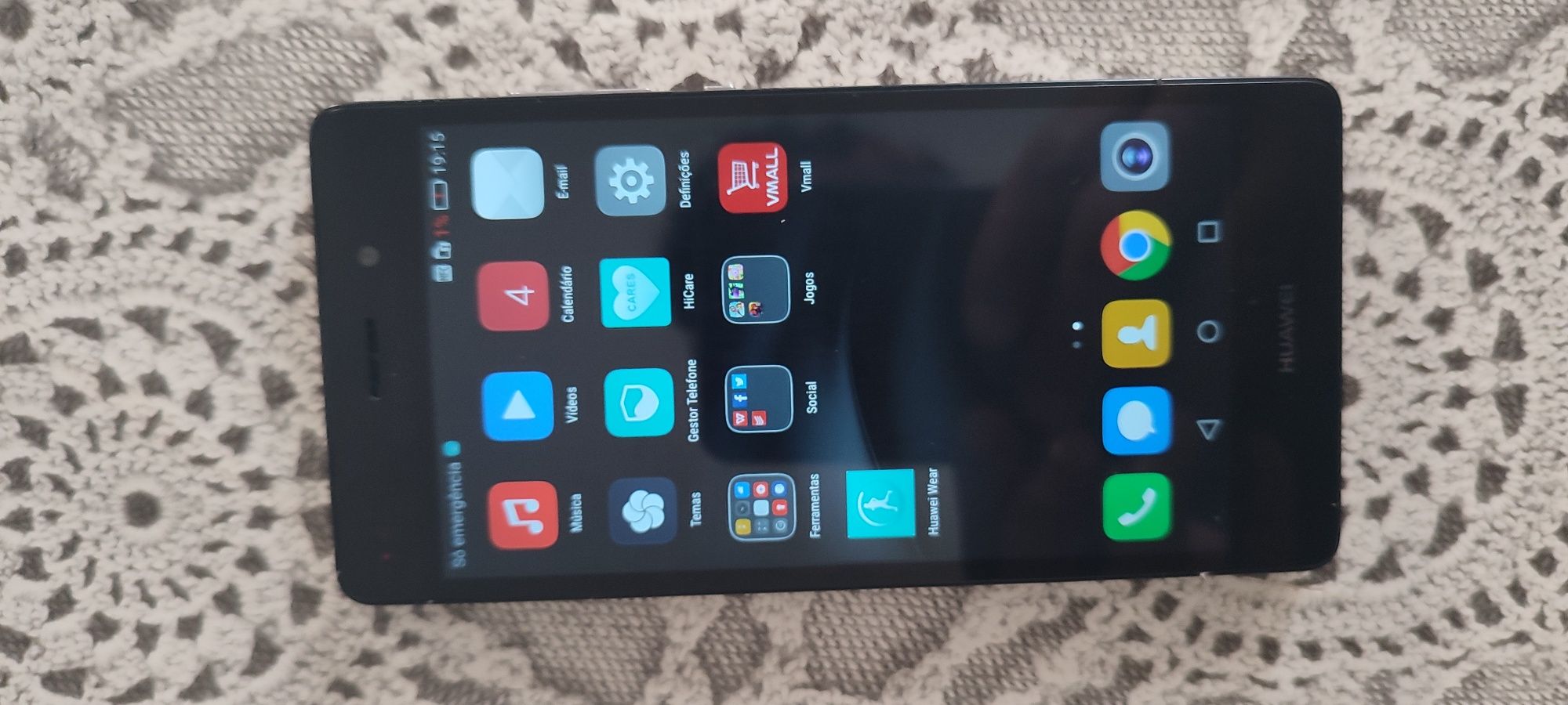 Huawei P8 lite praticamente novo