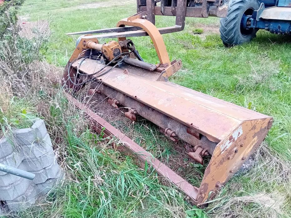 Mulczer na młotkach