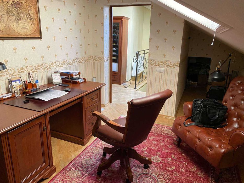 Продаж елітного будинку біля Львова с. Давидів