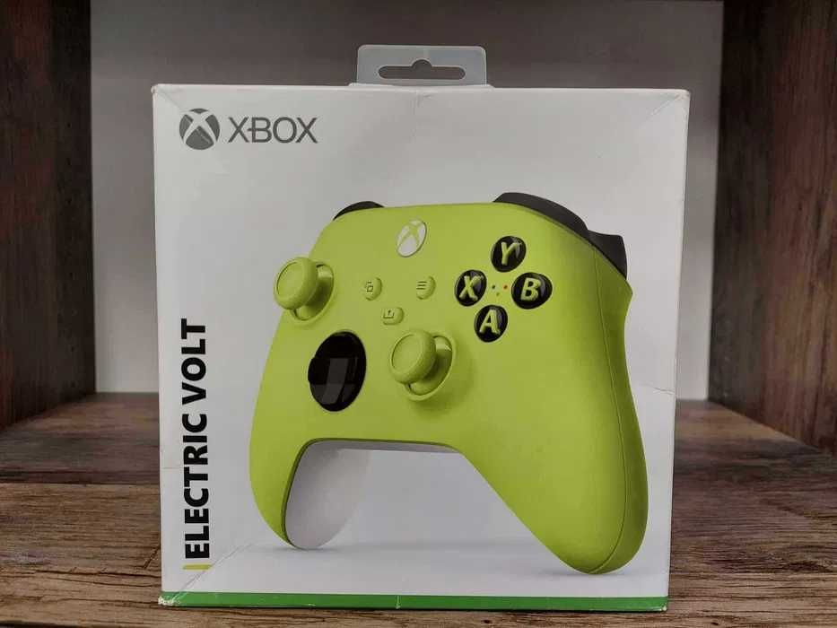 Kontroler pad Xbox Wireless Controller 1914 żółty stan bdb gwarancja