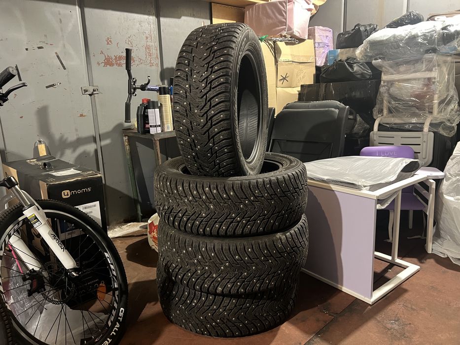 Зимова гума Nokian Hakkapeliitta 8 205/55 r16