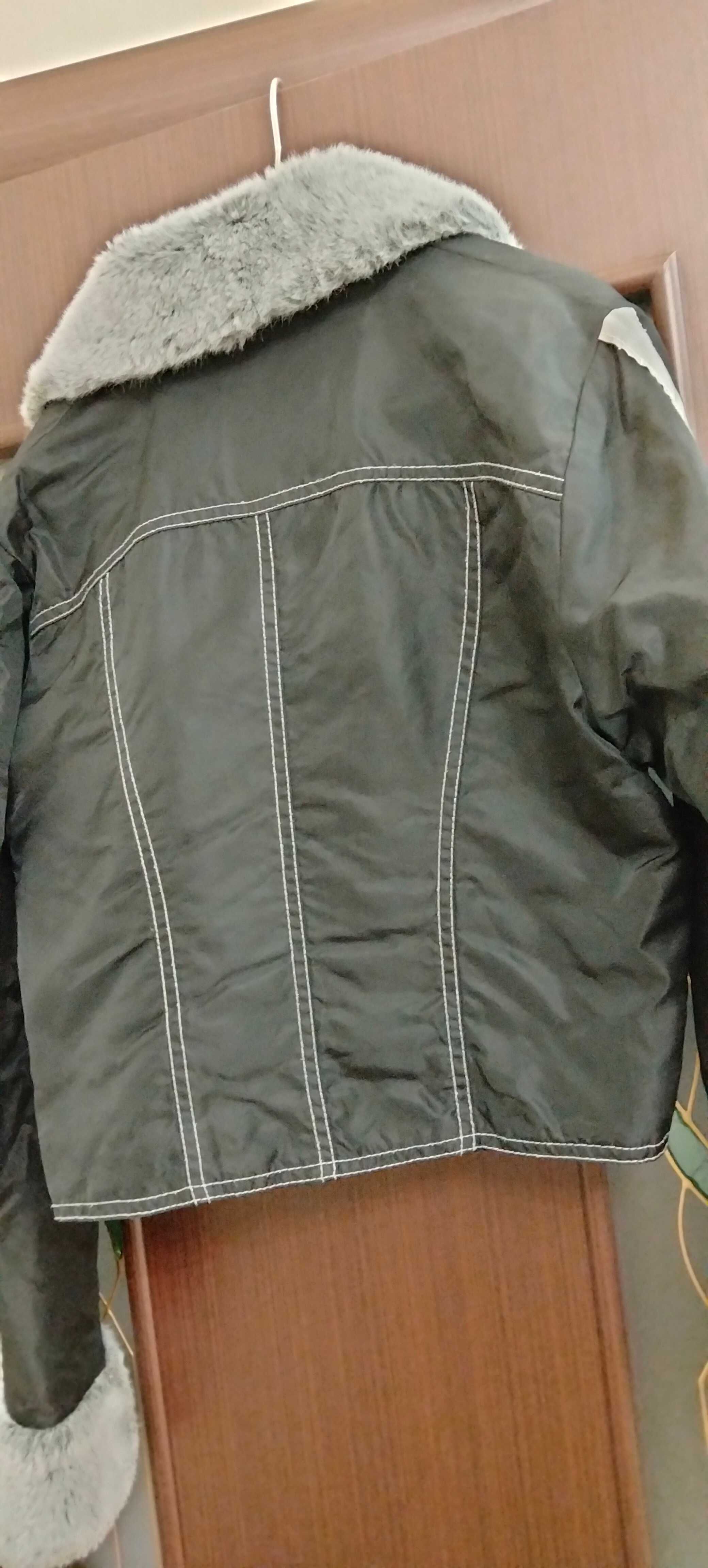 Куртка короткая  S,  36 - 38