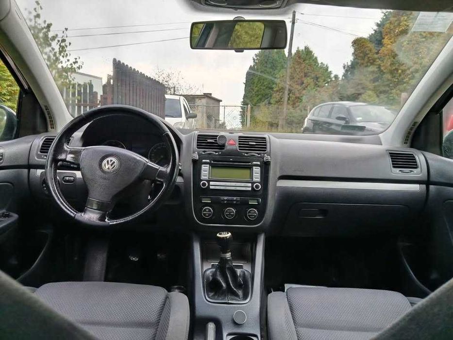 VW GOLF V 1,6 115KM , BOGATA WERSJA , 6 BIEGÓW , Alufelgi