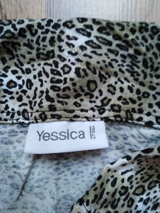 Nowa Bluzka Yessica