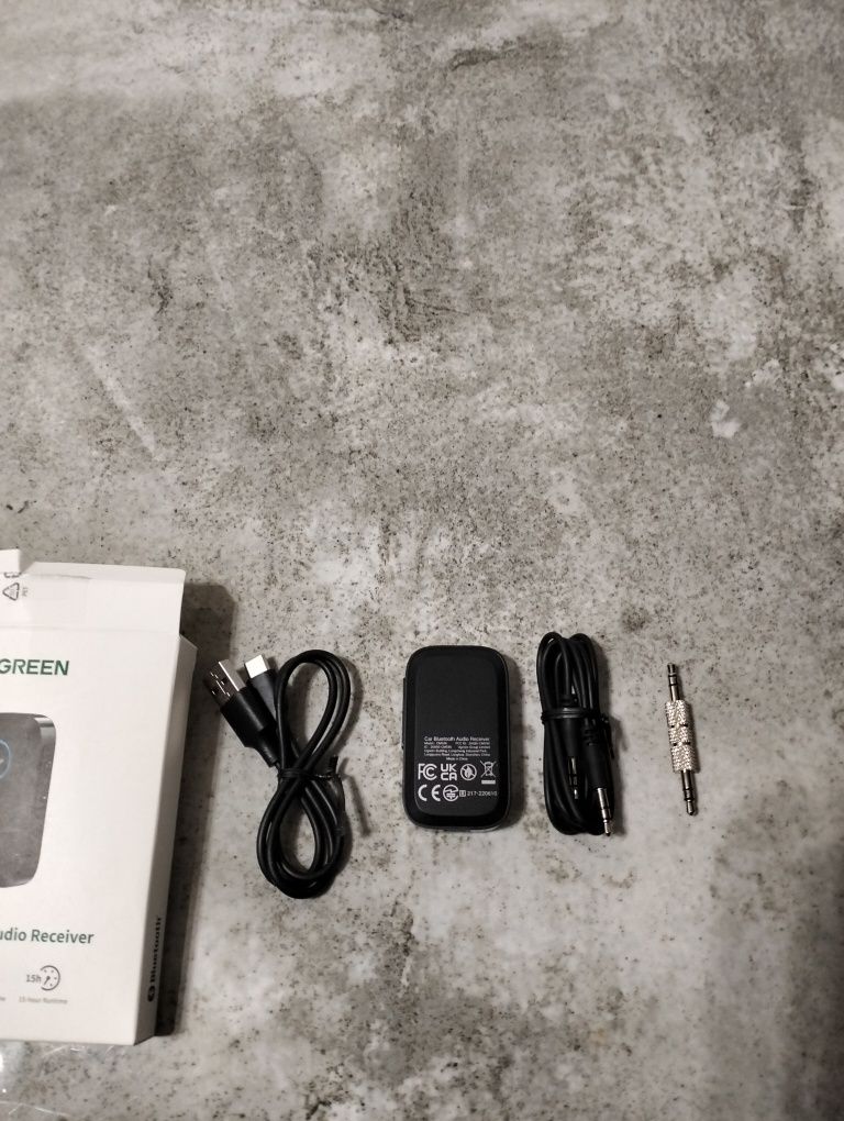 UGREEN Adapter Bluetooth 5.3 Samochodowy