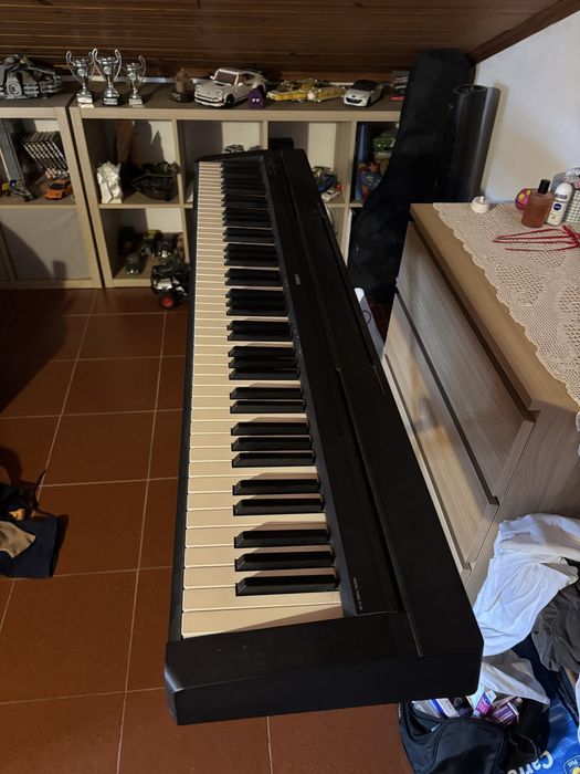 Piano Yamaha P-45 + Suporte