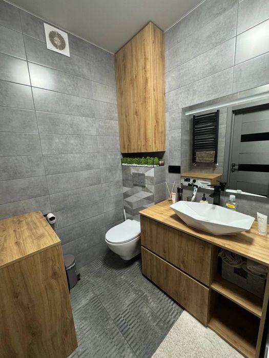 Продам власну двохкімнатну квартиру