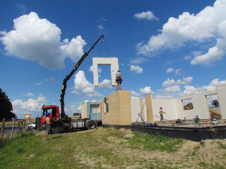 Usługi HDS 2,75 T, 11 m wysięgu, dźwig, transport dłużyca