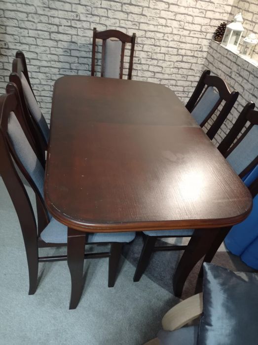 Stół rozkładany 5 krzeseł